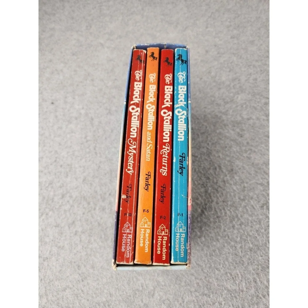 Black Stallion 4 Book Box Set Walter Farley PAPERBACKS Horse Returns Mystery Vtg
